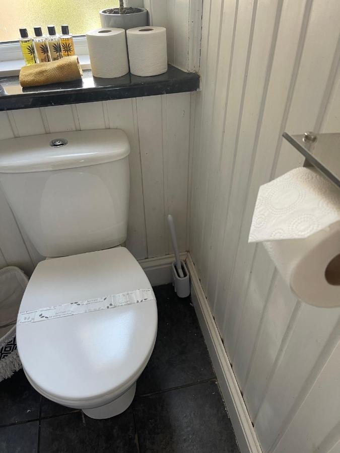 Traditional Apt Close To City Centre & Hampden 글라스고 외부 사진